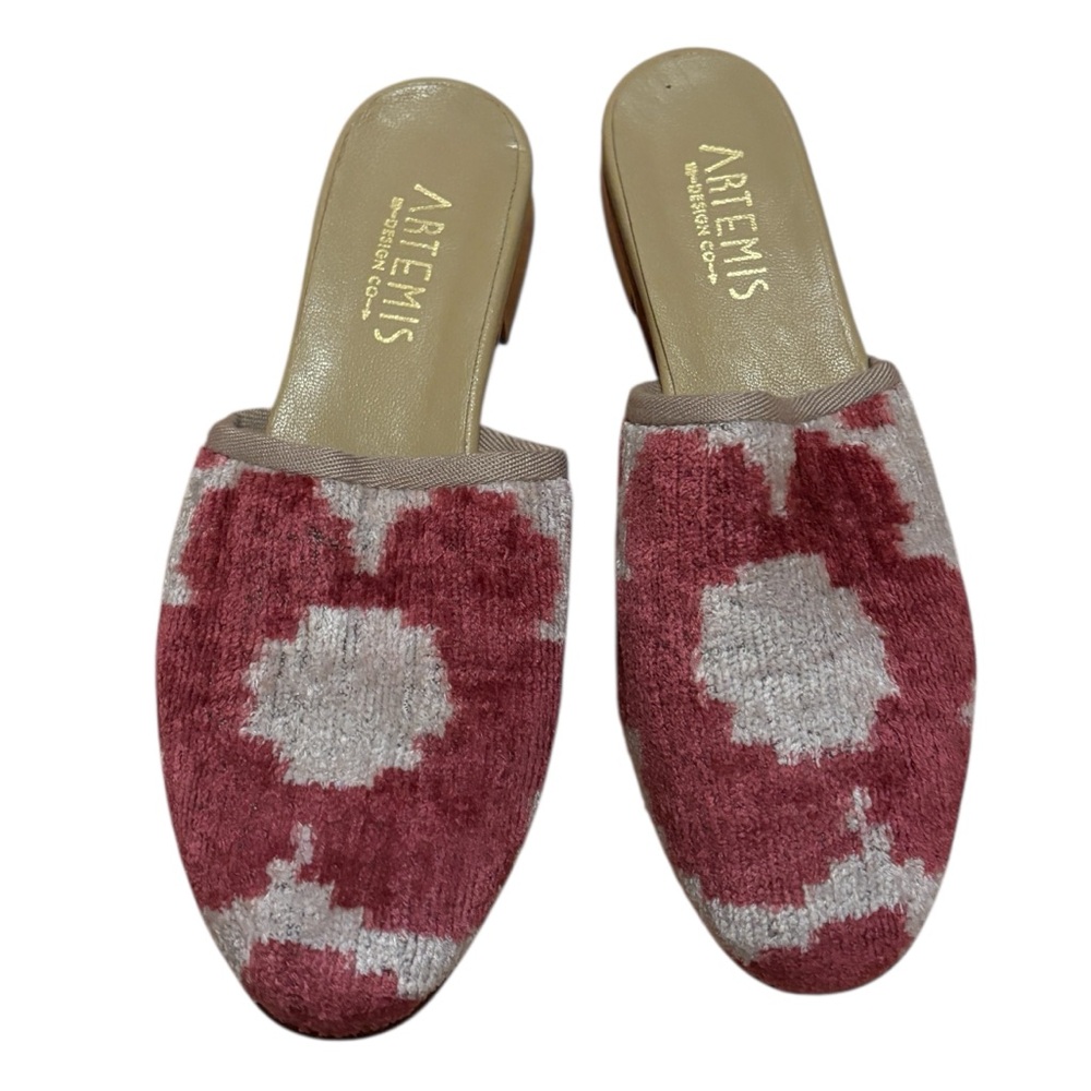 Artemis Women's Kilim Slides 39 EURO
